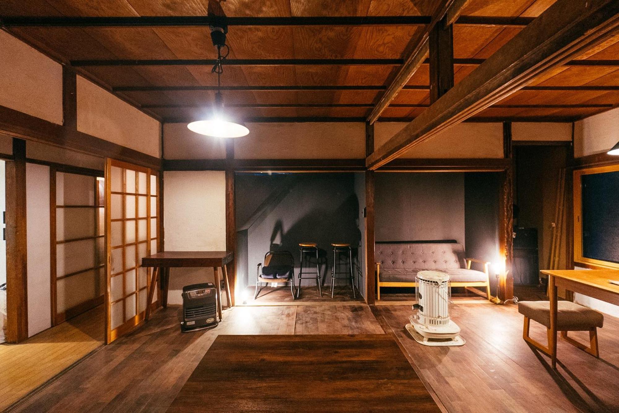 松本市の一棟貸し切りできる古民家 Kültér fotó